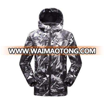 Outdoor Water Proof Windbreaker Breathable Pocket Mountain Jacket Winter Jacket Man